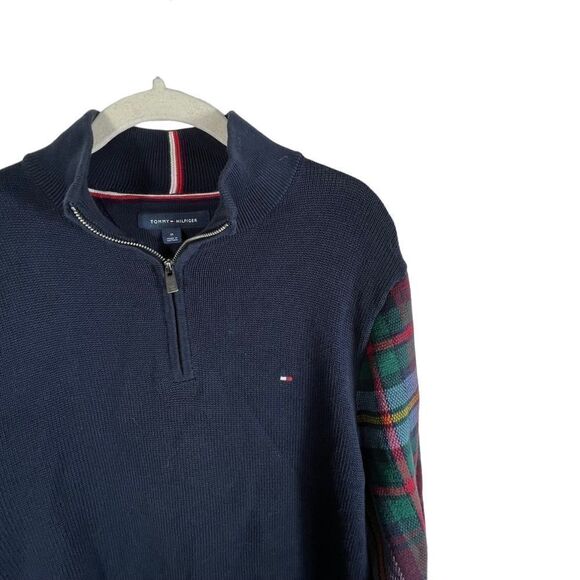 Tommy Hilfiger Quarter Zip Navy Blue Paid Print Sleeves Men’s Sweater - Picture 2 of 7